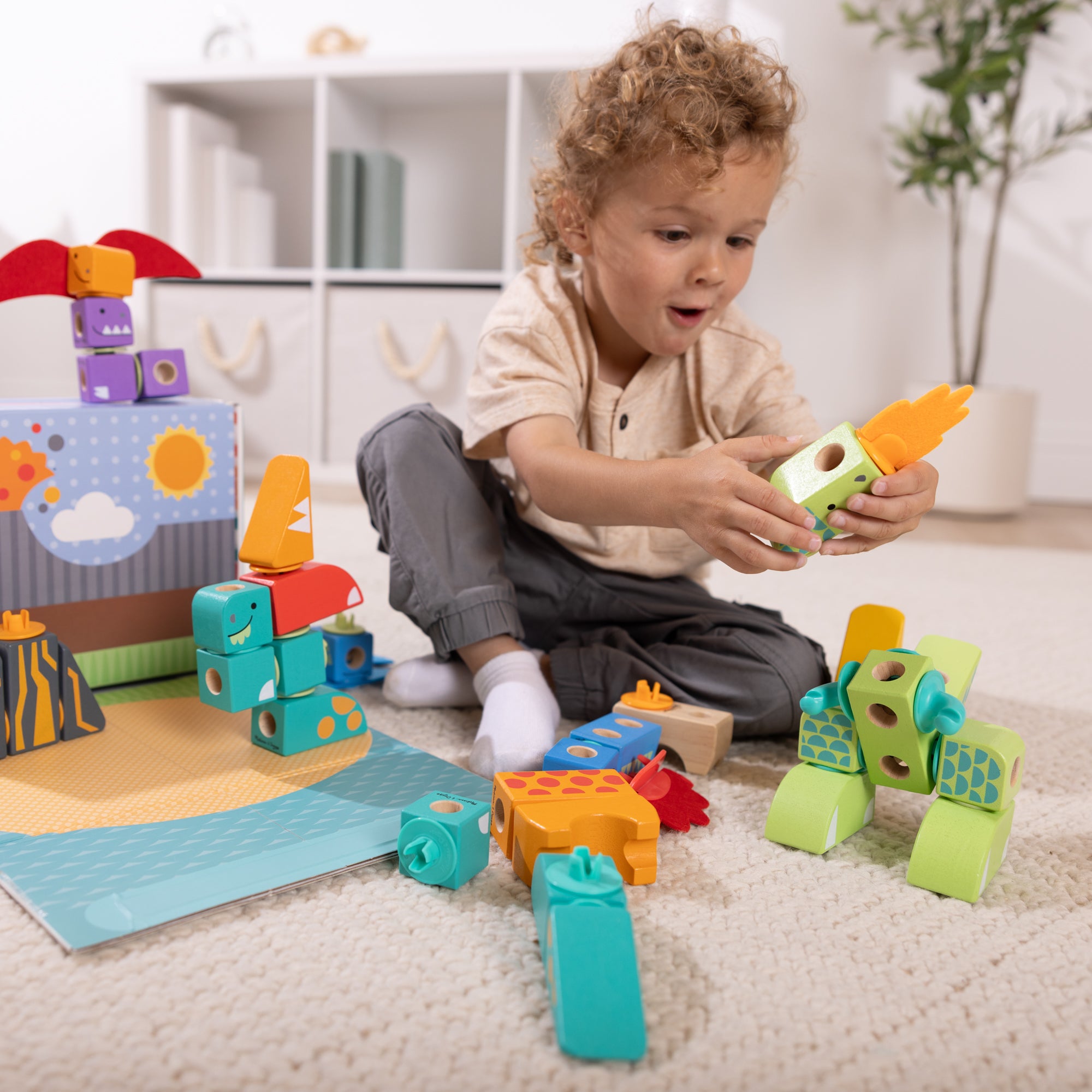 Melissa & Doug Blockables? Dinosaur Play Set - Image 2
