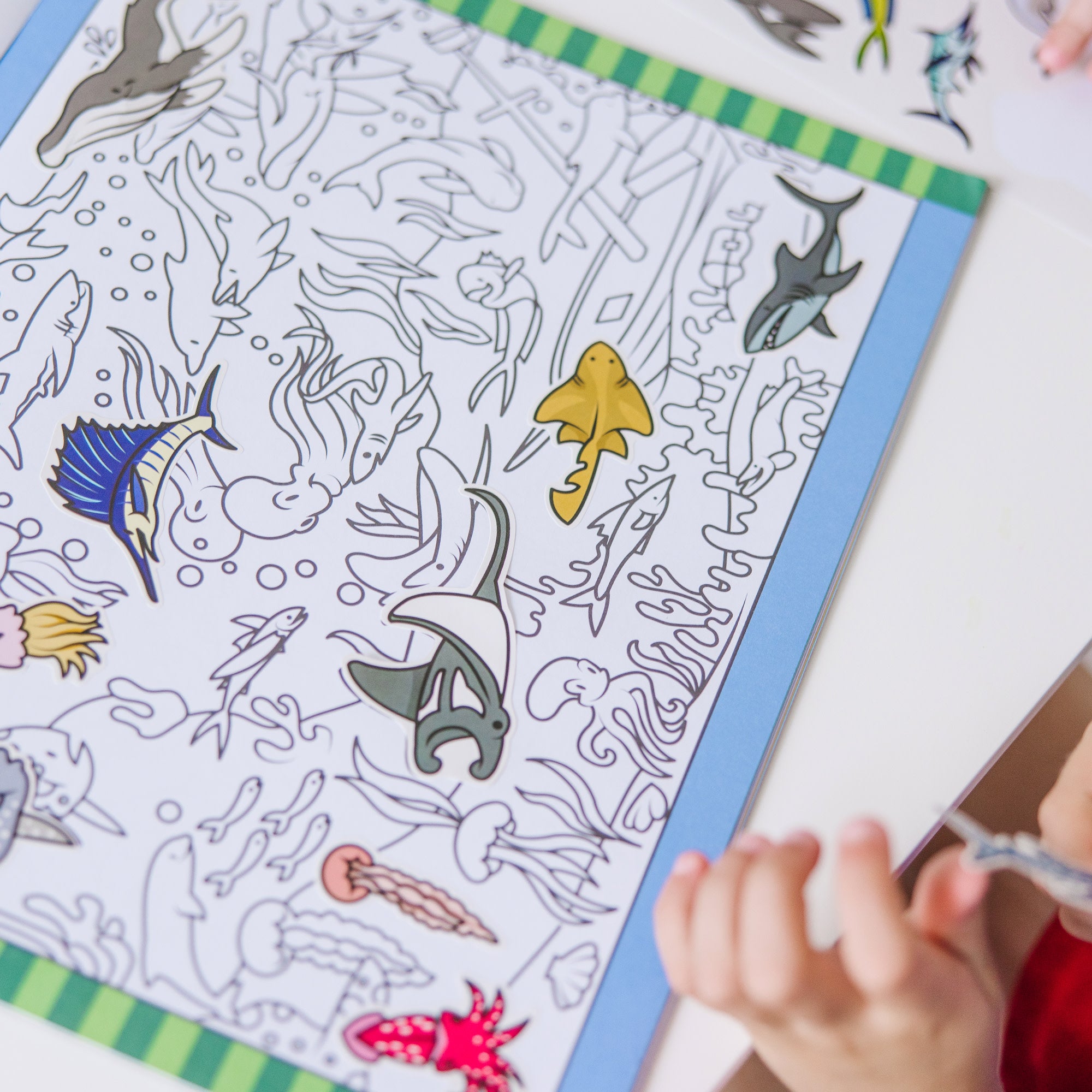 Melissa & Doug Seek & Find Sticker Pad ?C Animals - Image 7