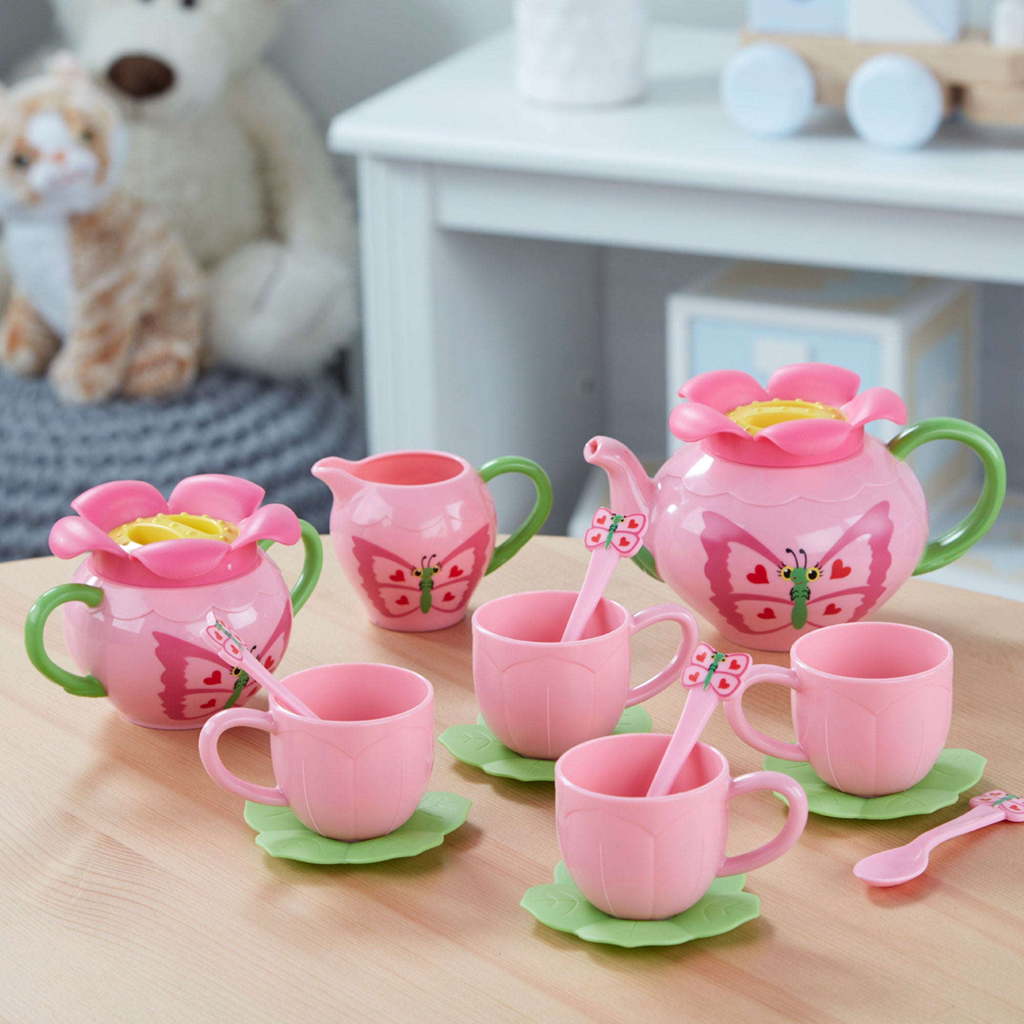 Melissa & Doug Butterfly Tea Set - Image 9