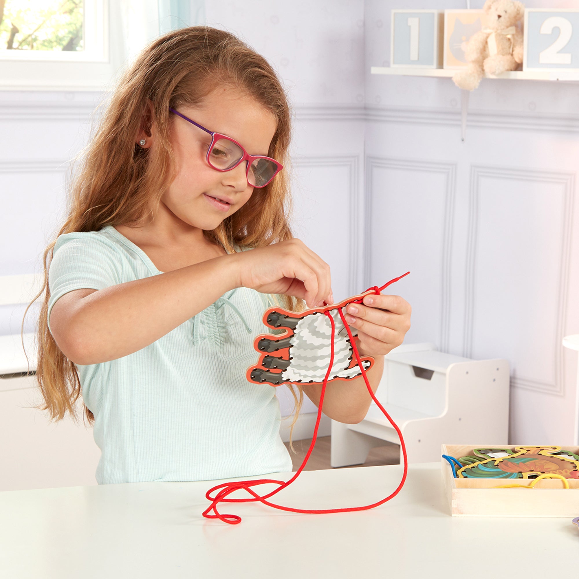 Melissa & Doug Lace & Trace Farm - Image 10