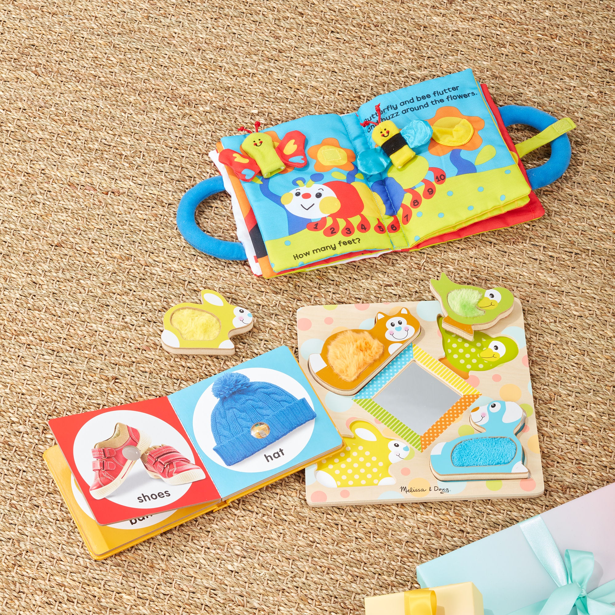 Melissa & Doug K??s Kids My First Activity Book Cloth Book - Image 7
