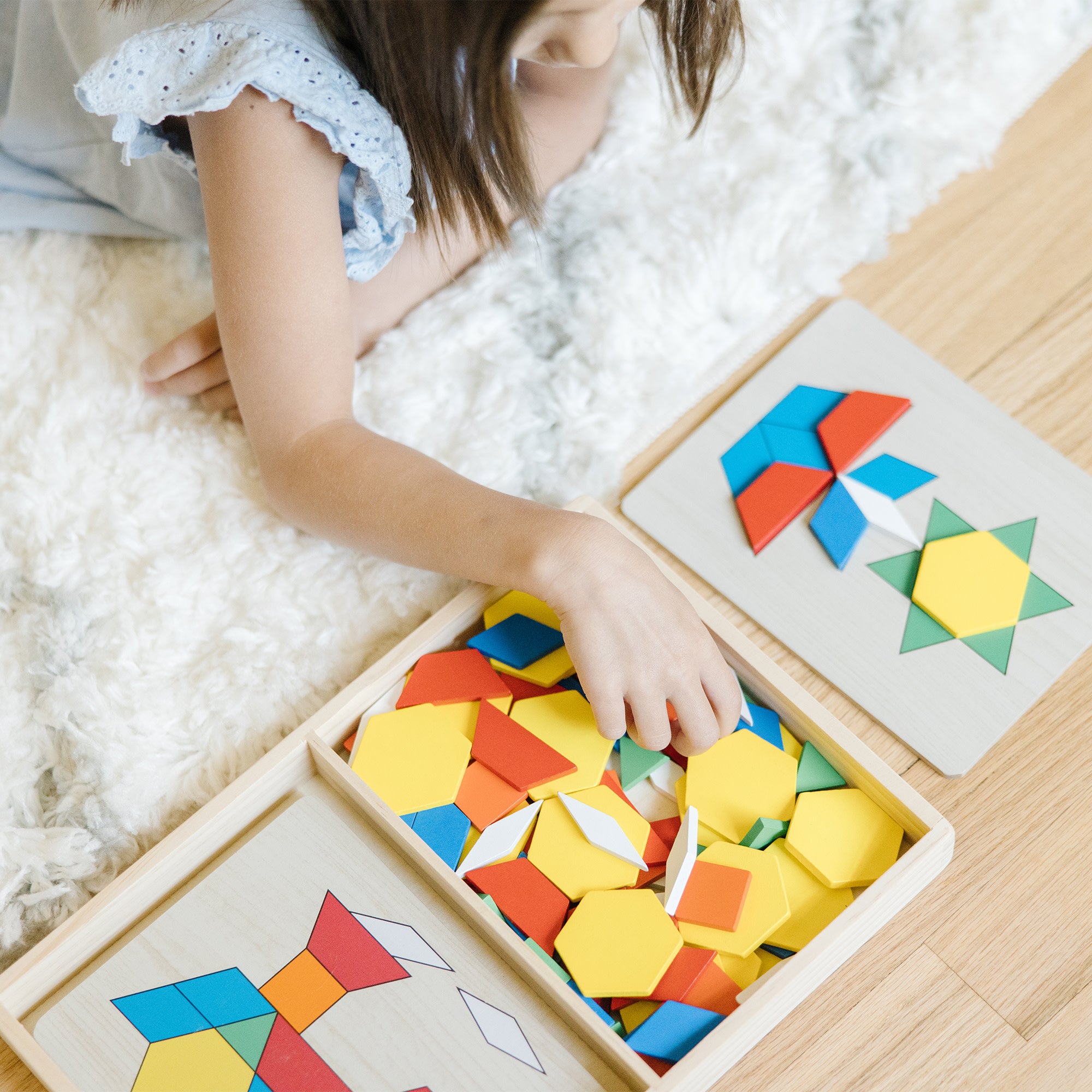 Melissa & Doug Pattern Blocks and Boards - Image 7