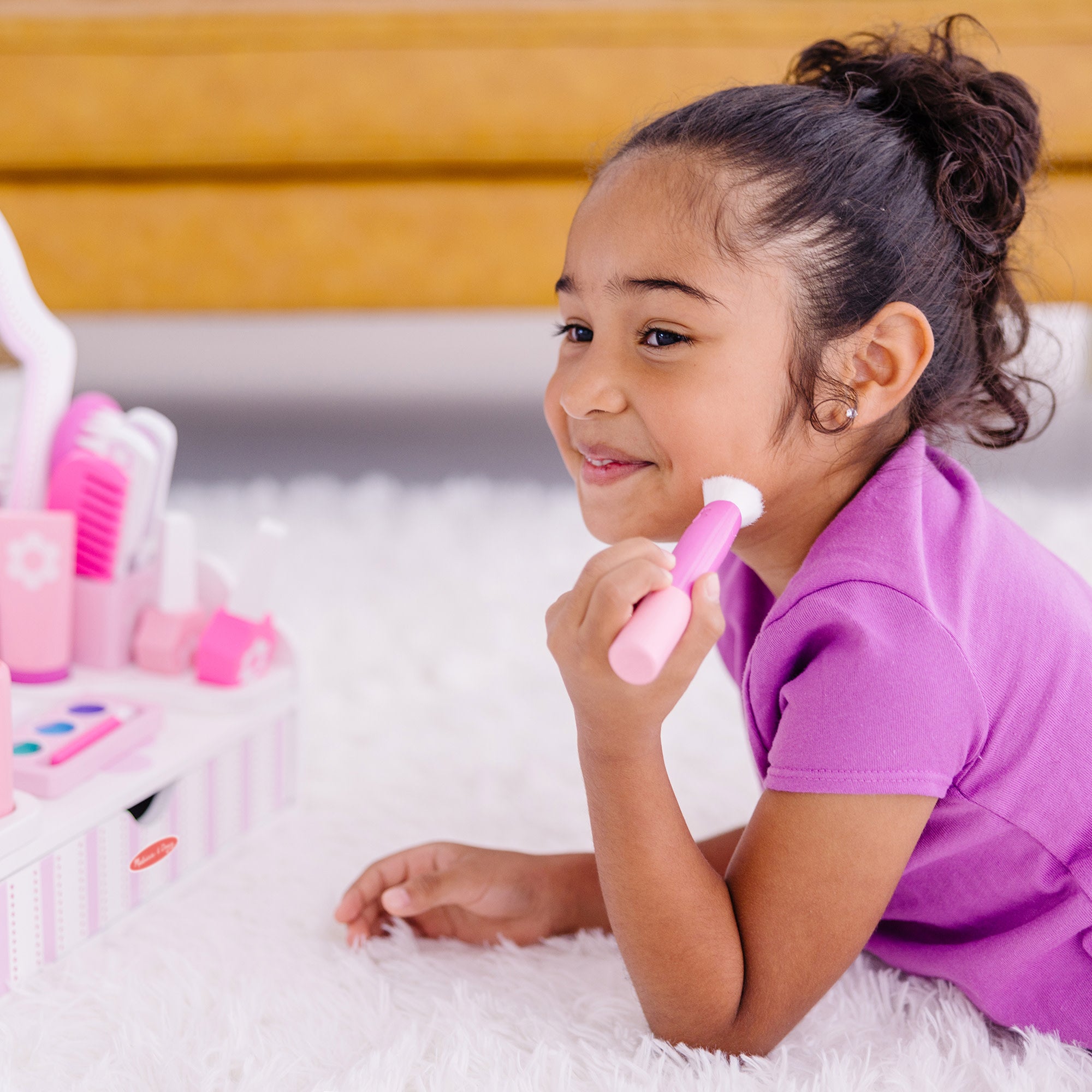 Melissa & Doug Wooden Beauty Salon Play Set - Image 6