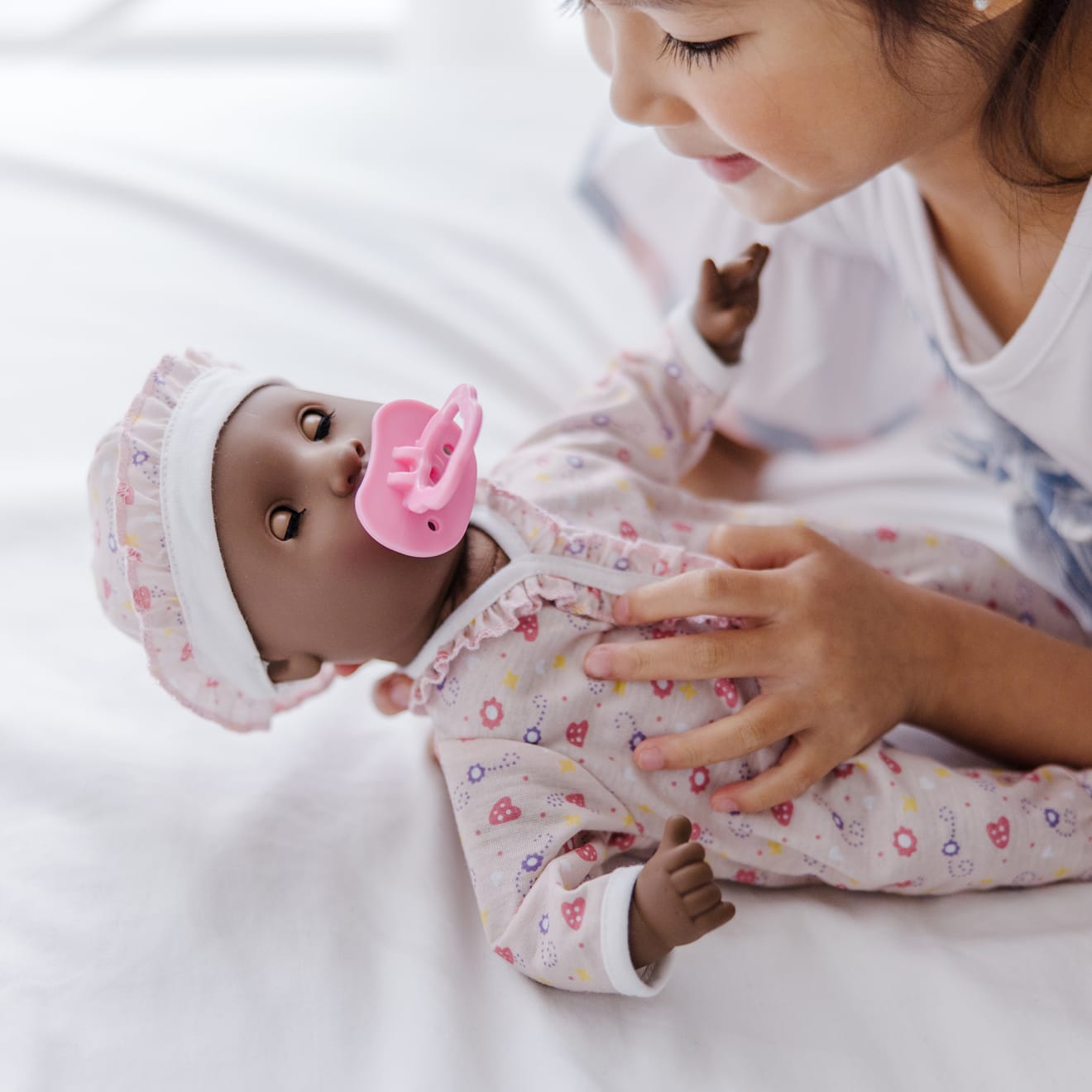 Melissa & Doug Mine to Love - Gabrielle 12" Baby Doll - Image 2
