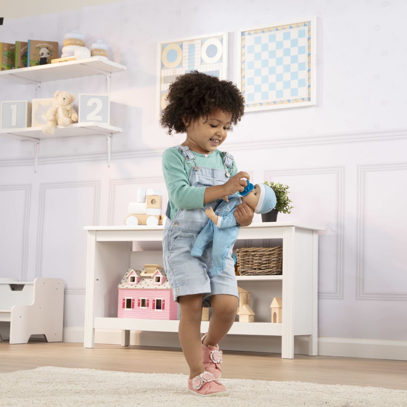 Melissa & Doug Mine to Love Jordan 12-Inch Baby Doll - Image 6