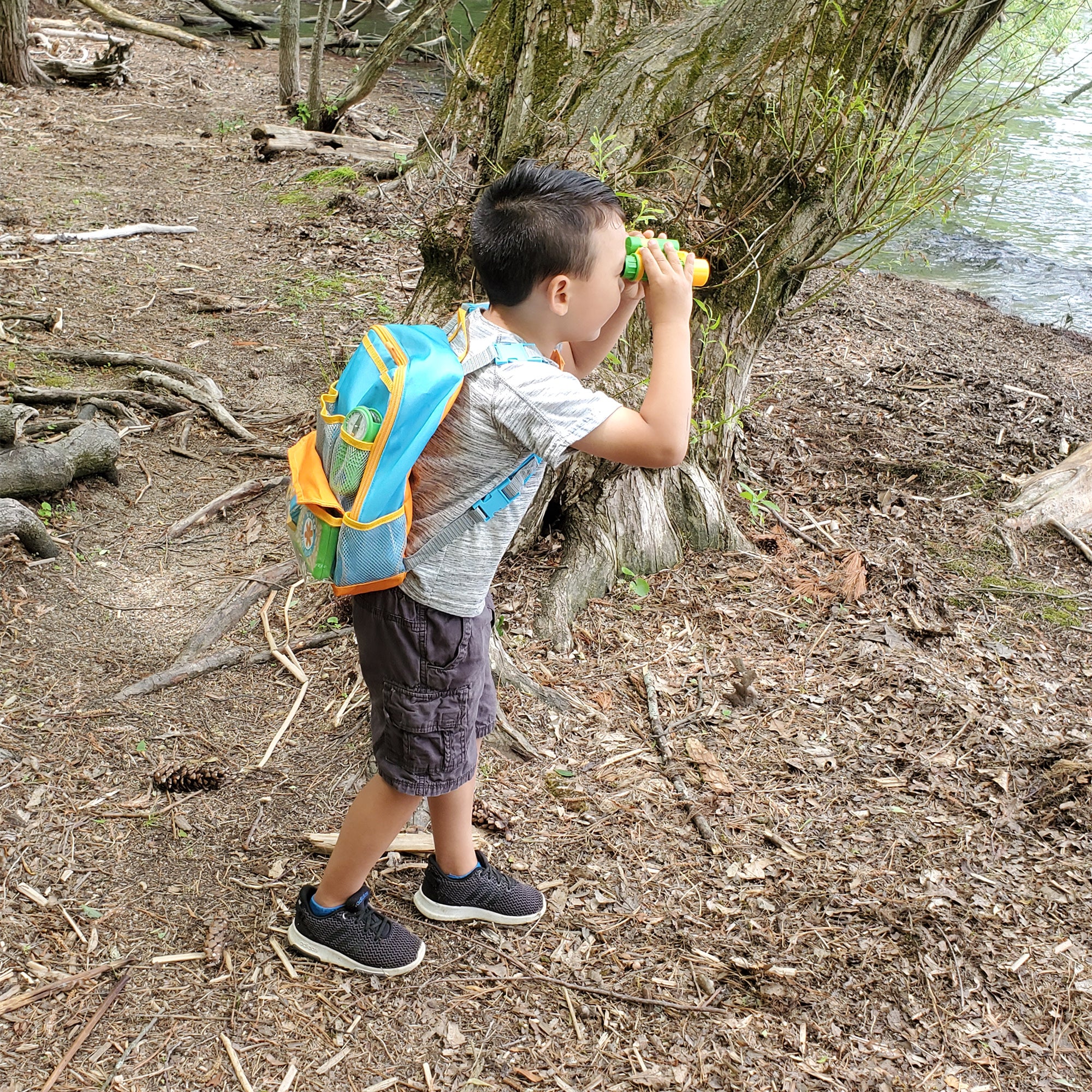 Melissa & Doug Let??s Explore Hiking Play Set Backpack - Image 8