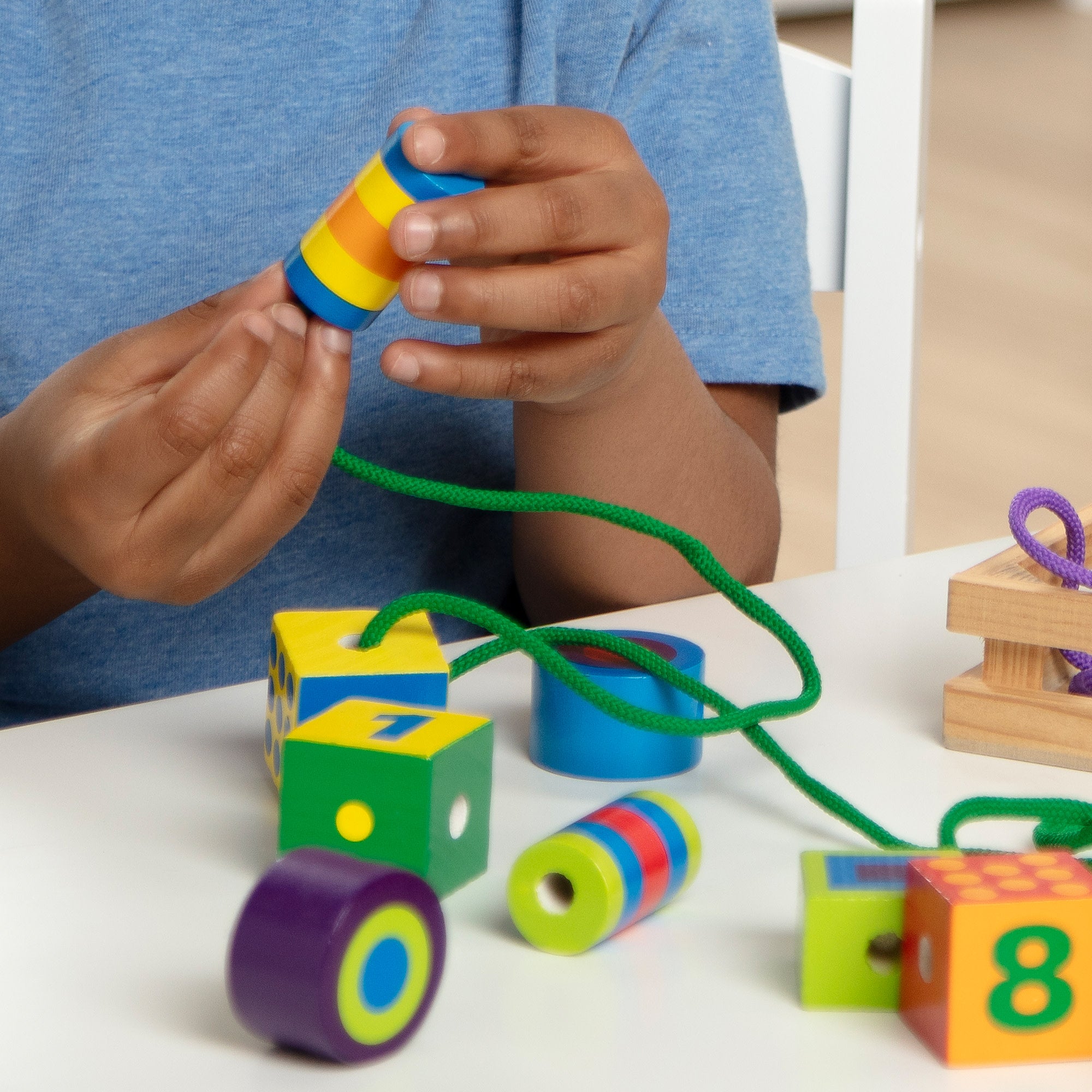 Melissa & Doug Lacing Beads - Image 6